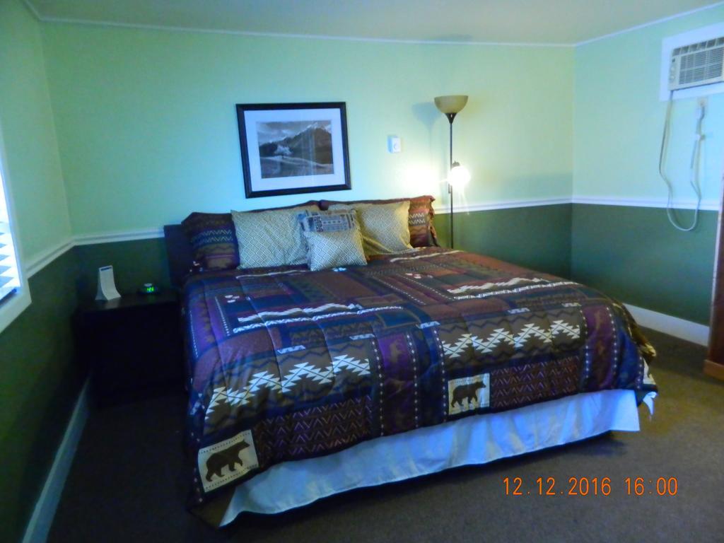 Country Motor Inn Livingston Dış mekan fotoğraf