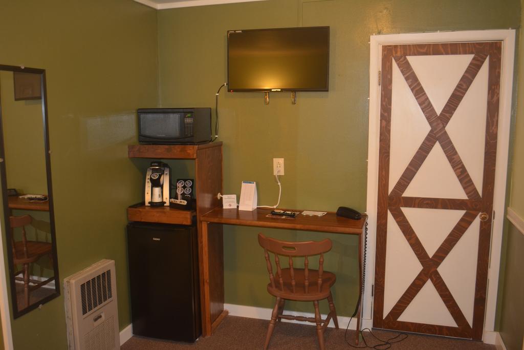 Country Motor Inn Livingston Dış mekan fotoğraf