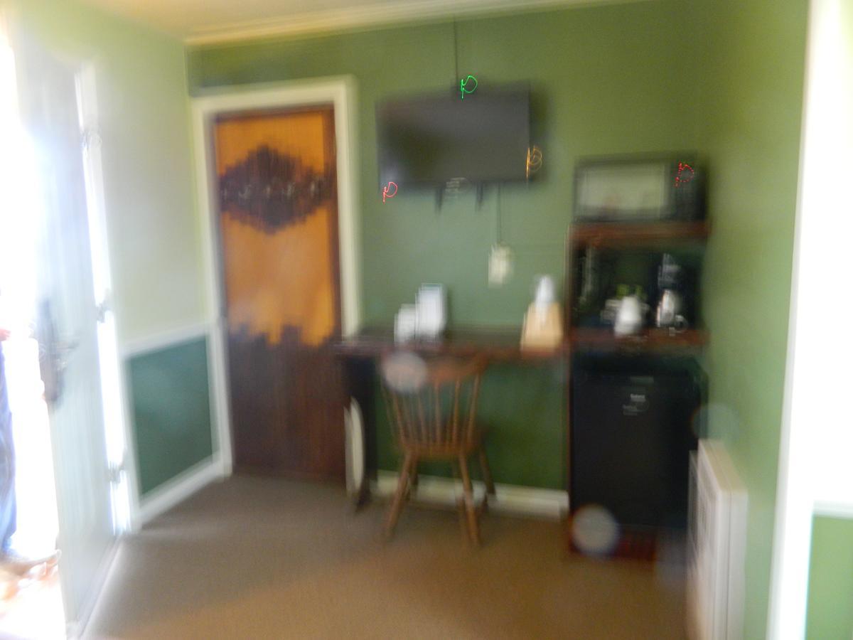 Country Motor Inn Livingston Dış mekan fotoğraf