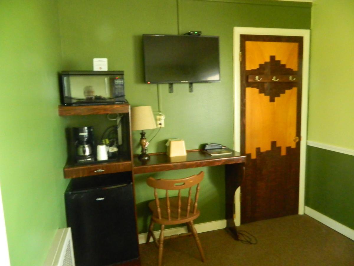 Country Motor Inn Livingston Dış mekan fotoğraf