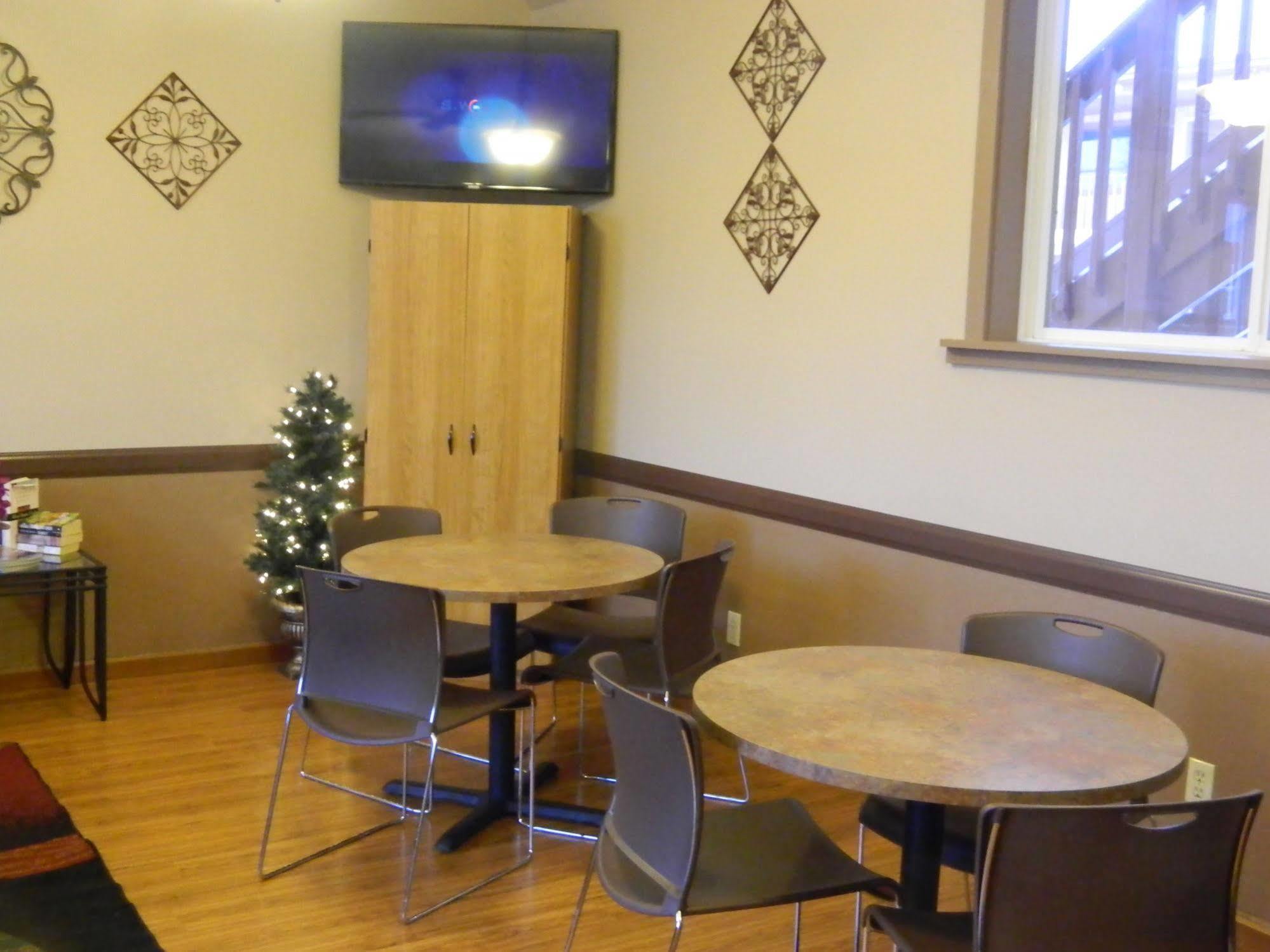 Country Motor Inn Livingston Dış mekan fotoğraf