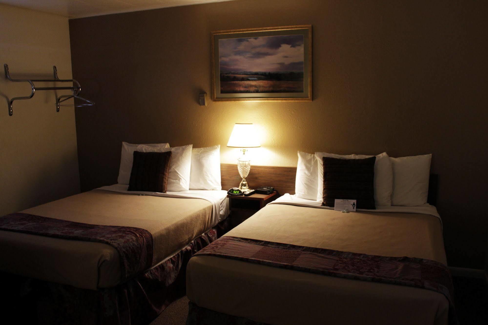 Country Motor Inn Livingston Dış mekan fotoğraf