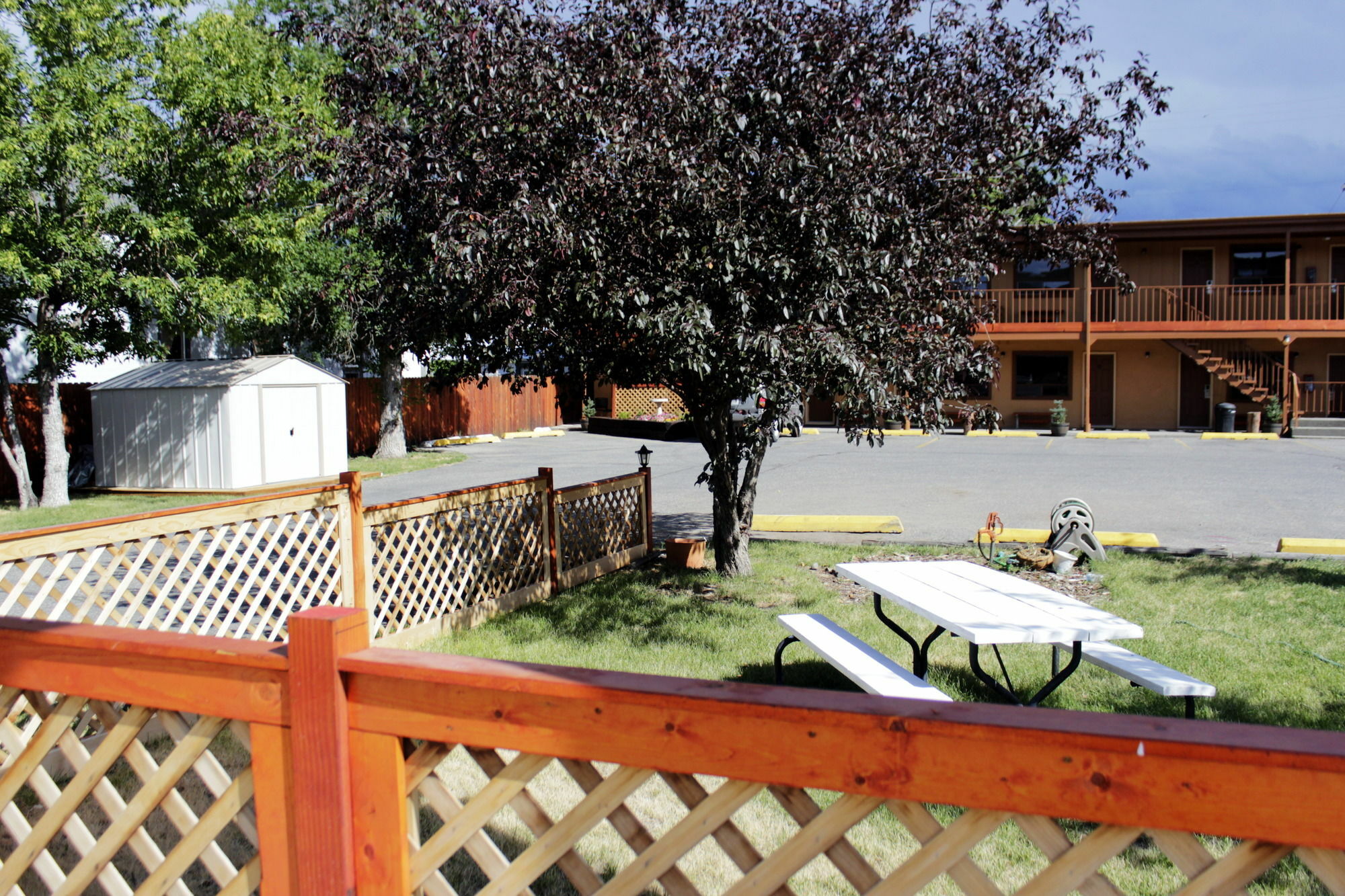 Country Motor Inn Livingston Dış mekan fotoğraf